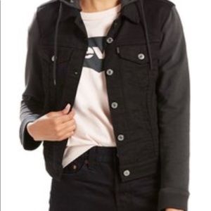Women's Levi's Hooded Mixed-Media Trucker Jacket
